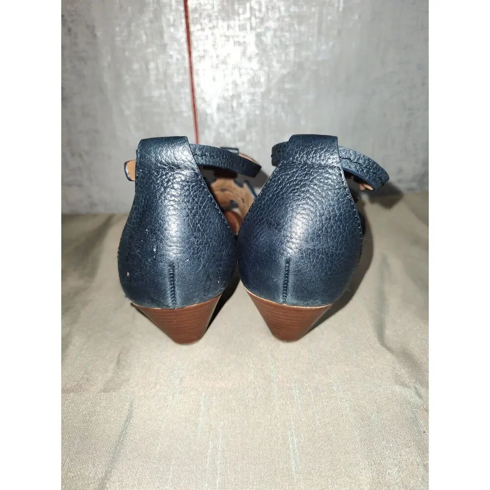 Tory Burch Phoebe Logo Thong Flat Sandals Sz 8M